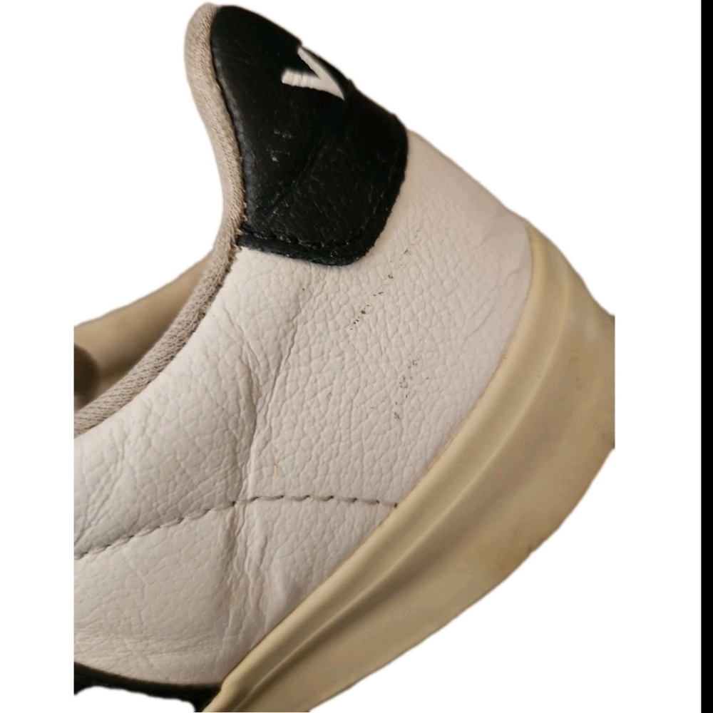 VEJA Womens White & Black Campo Leather Sustainable Designer Sneakers 6 - Picture 15 of 16
